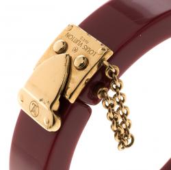 Pre Owned Louis Vuitton Lock Me Red Resin Gold Tone Bracelet 17cm