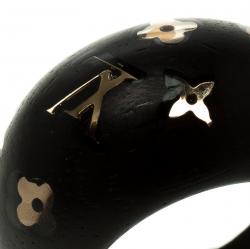 مملوكة مسبق ًا Louis Vuitton Gold Tone Monogram Wood Ring Size 53