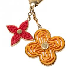 مملوكة مسبقًا Louis Vuitton Pink and Orange Resin Naif Key Holder