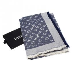 مملوكة مسبقًا Louis Vuitton Blue Monogram Wool and Silk Shawl