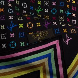 مملوكة مسبقًا Louis Vuitton Black Monogram Multicolor Silk Square Scarf