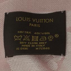 مملوكة مسبقًا Louis Vuitton Pink Monogram Denim Shawl
