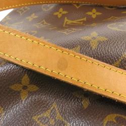 Pre Owned حقيبة يد لوي فيتون كاباس ميزو كانفاس مونوغرامي