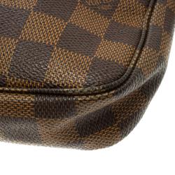 مملوكة مسبقًا حقيبة إكسسوارات صغيرة لوي فيتون كانفاس مونوغرامي