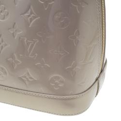 مملوكة مسبقًا حقيبة لوي فيتون ألما بوك فيرنيه مونوغرامي بيج PM