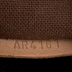 مملوكة مسبقًا حقيبة لوي فيتون توتالي كانفاس مونوغرامي MM