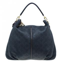 مملوكة مسبقًا Louis Vuitton Black Monogram Mahina Leather Selene MM