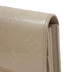 Pre Owned Louis Vuitton Citrine Monogram Vernis Sarah Wallet