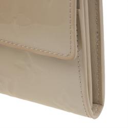Pre Owned Louis Vuitton Citrine Monogram Vernis Sarah Wallet