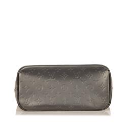 مملوكة مسبقًا حقيبة لوي فيتون مات ستوكتون مونوغرام فضي