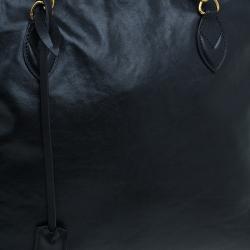 مملوكة مسبقًا Louis Vuitton Black Cuir Boudoir Leather Lockit Chain Tote Bag