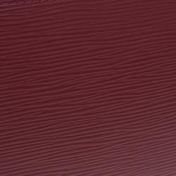 مملوكة مسبقًا بوك  لوي فيتون إكسسوارات جلد أيبي أحمر