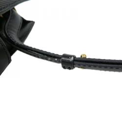 مملوكة مسبقًا حقيبة لوي فيتون كلاني باكيت جلد أيبي اسود للقفل