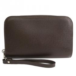 Louis Vuitton Pochette Baikal Clutch Taiga Leather Gray 46846302