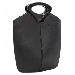 مملوكة مسبقًا Louis Vuitton Black Epi Leather Demi Lune Bag