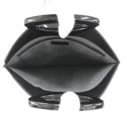 مملوكة مسبقًا Louis Vuitton Black Epi Leather Demi Lune Bag