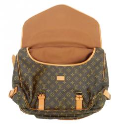 Pre Owned Louis Vuitton Monogram Canvas Saumur 43 Bag