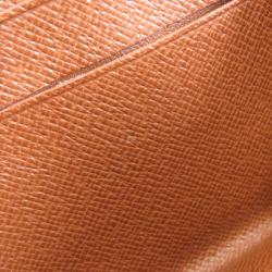 مملوكة مسبقًا Louis Vuitton Monogram Canvas Zippy Wallet