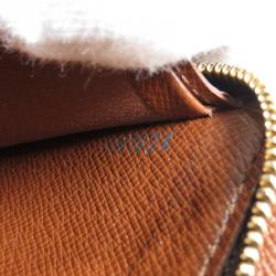 مملوكة مسبقًا Louis Vuitton Monogram Canvas Zippy Wallet