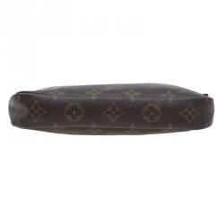 مملوكة مسبقًا Louis Vuitton Monogram Canvas Pochette Accessoires 