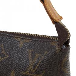 مملوكة مسبقًا Louis Vuitton Monogram Canvas Pochette Accessoires 