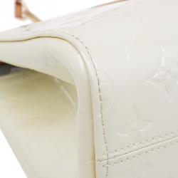 مملوكة مسبقًا Louis Vuitton Perle Monogram Vernis Roxbury Drive Bag