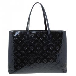 مملوكة مسبقًا Louis Vuitton Black Magnetique Monogram Vernis Wilshire MM Bag