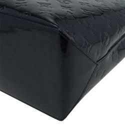 مملوكة مسبقًا Louis Vuitton Black Magnetique Monogram Vernis Wilshire MM Bag