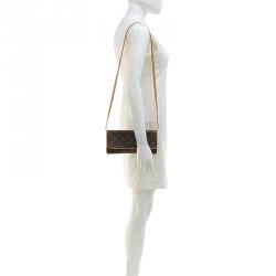 مملوكة مسبقًا حقيبة يد صغيرة لوي فيتون توين كانفاس مونوغرامي GM