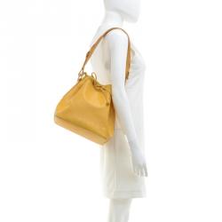 Pre Owned حقيبة لوي فيتون بيتي نيو جلد أيبي صفراء تاسيل