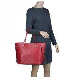 Pre Owned Louis Vuitton Rubis Epi Leather Neverfull MM Bag