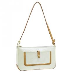 مملوكة مسبقًا Louis Vuitton Cream Monogram Vernis Mallory Square Bag