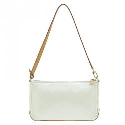 مملوكة مسبقًا Louis Vuitton Cream Monogram Vernis Mallory Square Bag