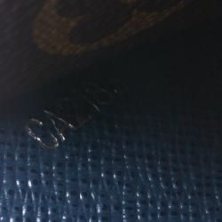 مملوكة مسبقًا محفظة لوي فيتون طويلة ماري-لو كانفاس مونوغرامي وجلد أيبي زرقاء