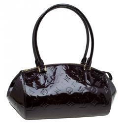 Pre Owned Louis Vuitton Amarante Monogram Vernis Sherwood PM Bag
