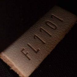 Pre Owned Louis Vuitton Amarante Monogram Vernis Sherwood PM Bag