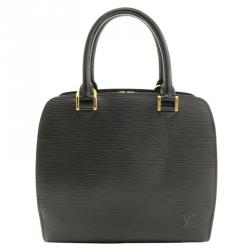 Pre Owned Louis Vuitton Black Epi Leather Pont Neuf Bag