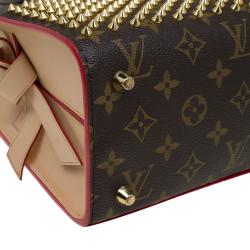 مملوكة مسبقًا حقيبة لوي فيتون وكريستيان لوبوتان شوبينغ شعر عجل وكانفاس مونوغرامي حمراء