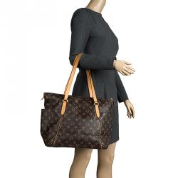 Pre Owned Louis Vuitton Monogram Canvas Totally MM Bag
