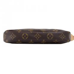 مملوكة مسبقًا حقيبة إكسسوارات صغيرة لوي فيتون كانفاس مونوغرامي