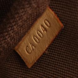 مملوكة مسبقًا حقيبة إكسسوارات صغيرة لوي فيتون كانفاس مونوغرامي