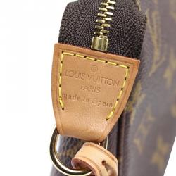 مملوكة مسبقًا حقيبة إكسسوارات صغيرة لوي فيتون كانفاس مونوغرامي