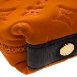 مملوكة مسبقًا Louis Vuitton Orange Monogram Neoprene Limited Edition Scuba Clutch