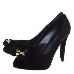 Pre Owned Louis Vuitton Black Suede Confident Pumps Size 37.5