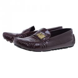 Pre Owned Louis Vuitton Maroon Patent Zen Loafers Size 38.5