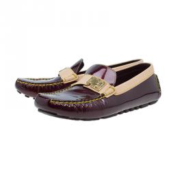 مملوكة مسبقًا حذاء لوفرز لوي فيتون زن جلد أحمر داكن مقاس 38.5