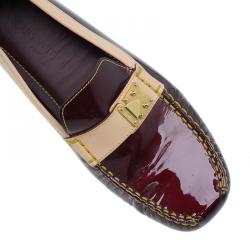 مملوكة مسبقًا حذاء لوفرز لوي فيتون زن جلد أحمر داكن مقاس 38.5