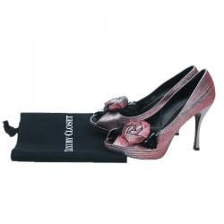 مملوكة مسبقًا Louis Vuitton Pink Satin Moir Galourize Me Peep Toe Pumps Size 37.5