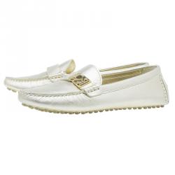 مملوكة مسبقًا Louis Vuitton Metallic Gold Leather Zen Loafers Size 35