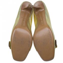 Pre Owned Louis Vuitton Gold Leather Square Toe Buckle Pumps Size 39